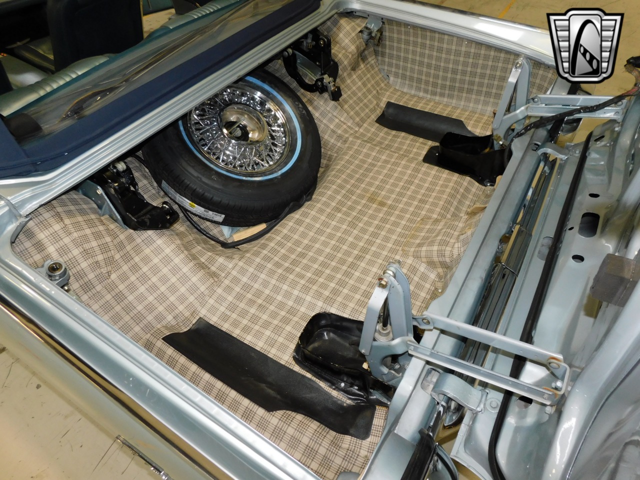 1963 Ford Thunderbird 97