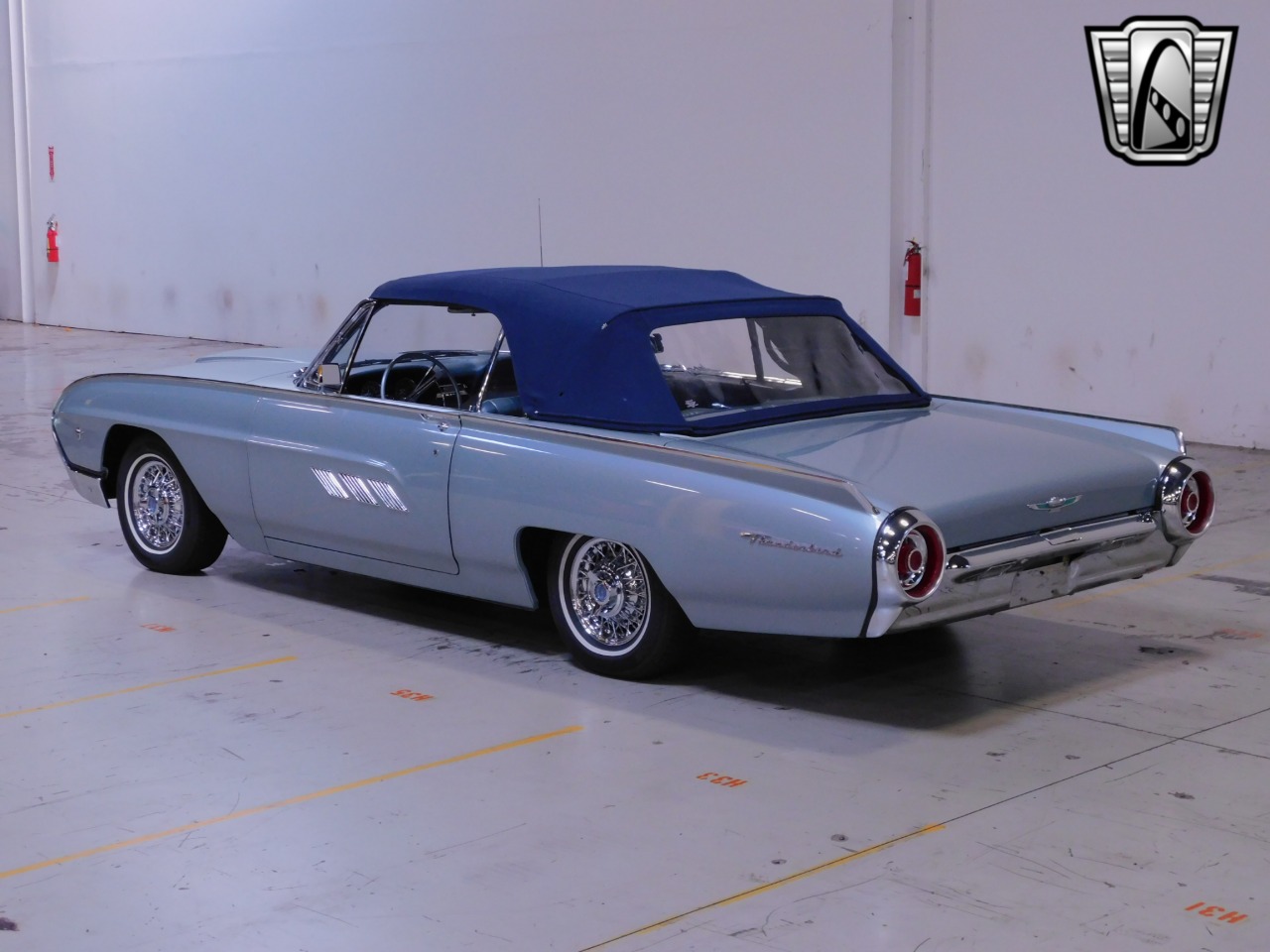 1963 Ford Thunderbird 55