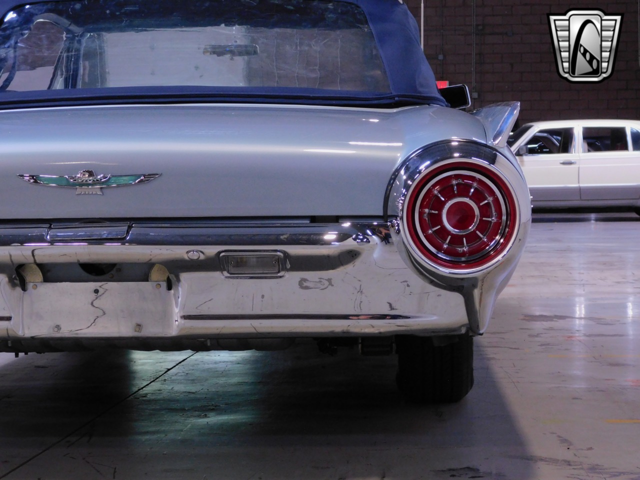 1963 Ford Thunderbird 80