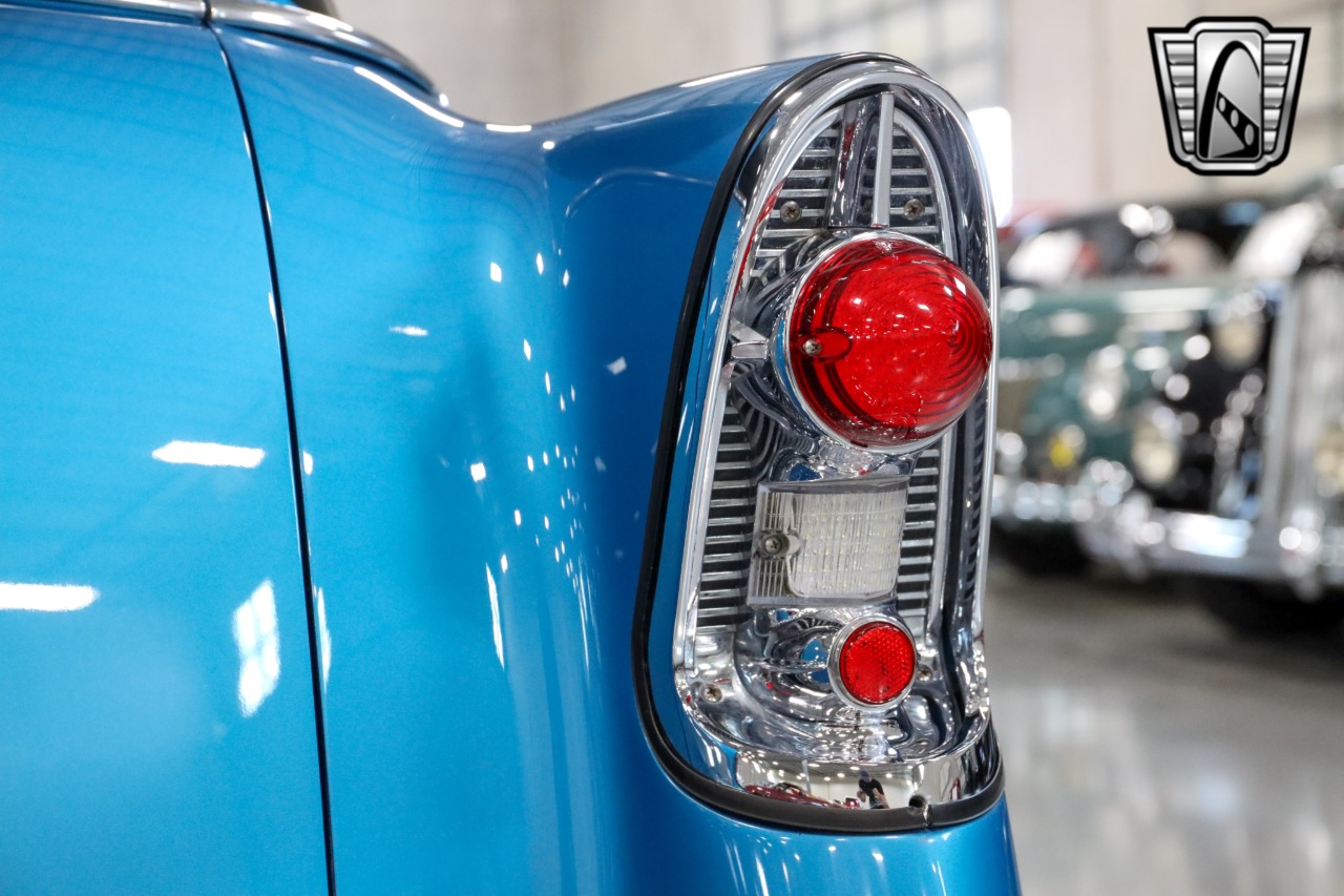 1956 Chevrolet Handyman 71