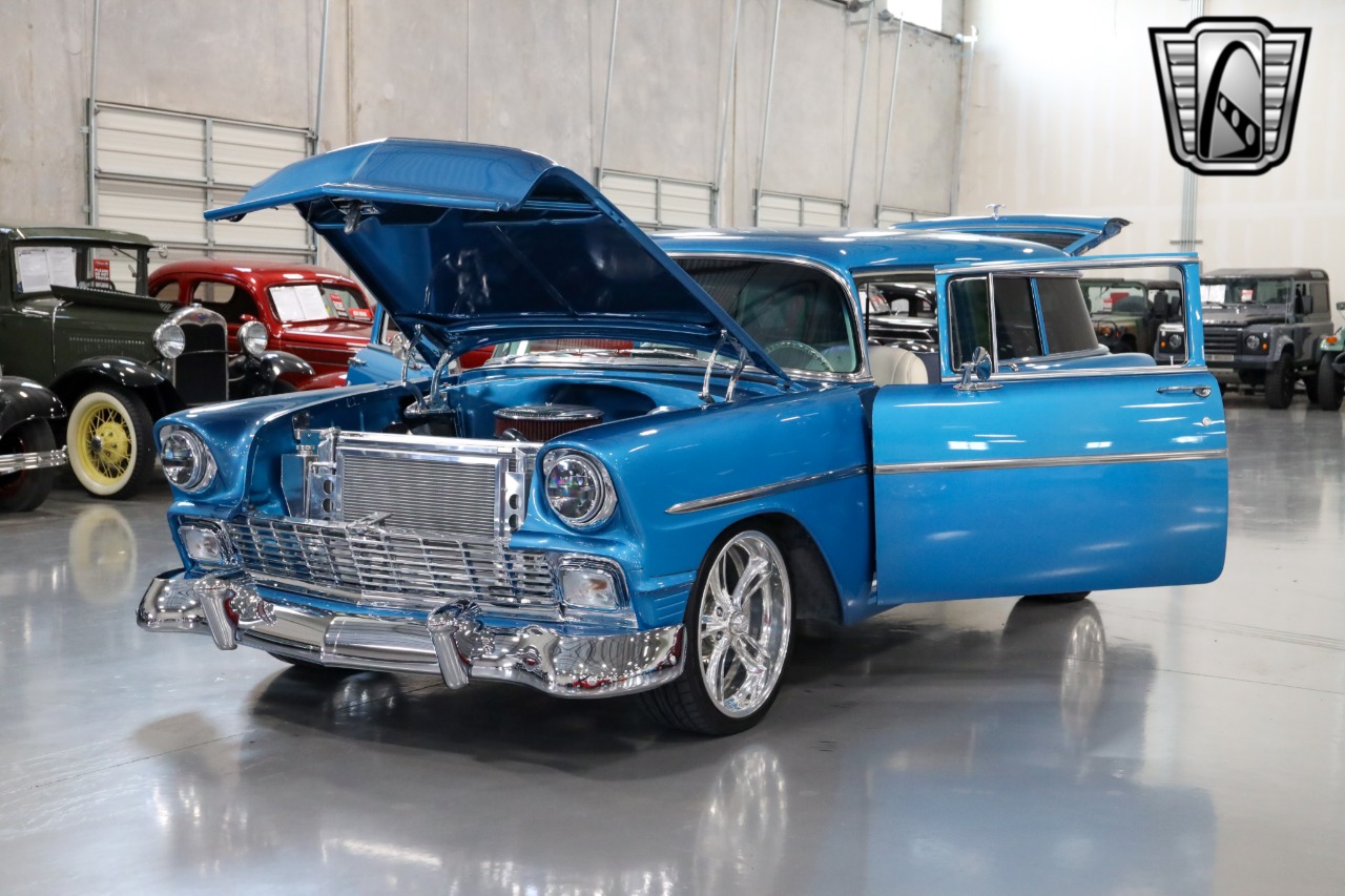 1956 Chevrolet Handyman 8