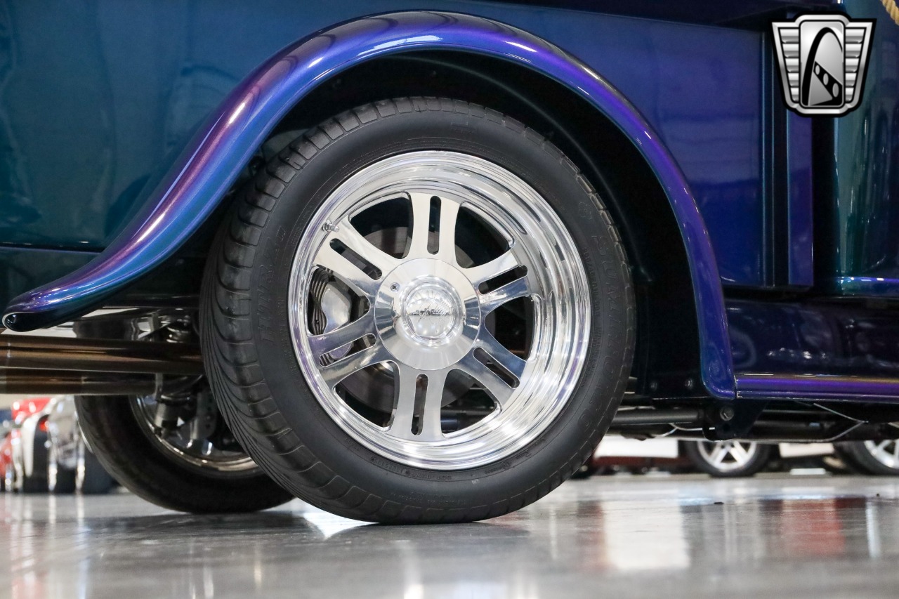 1933 Ford Model T 74