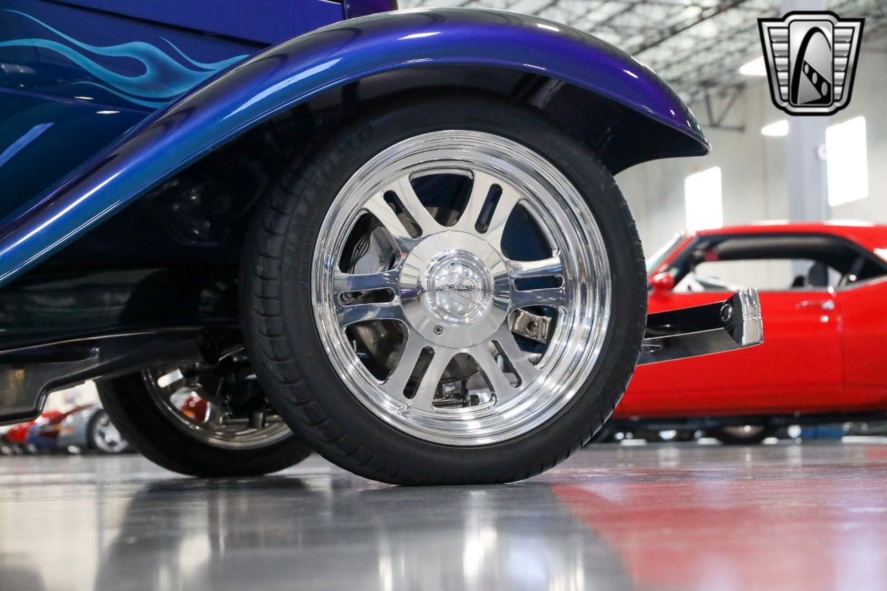 1933 Ford Model T 75