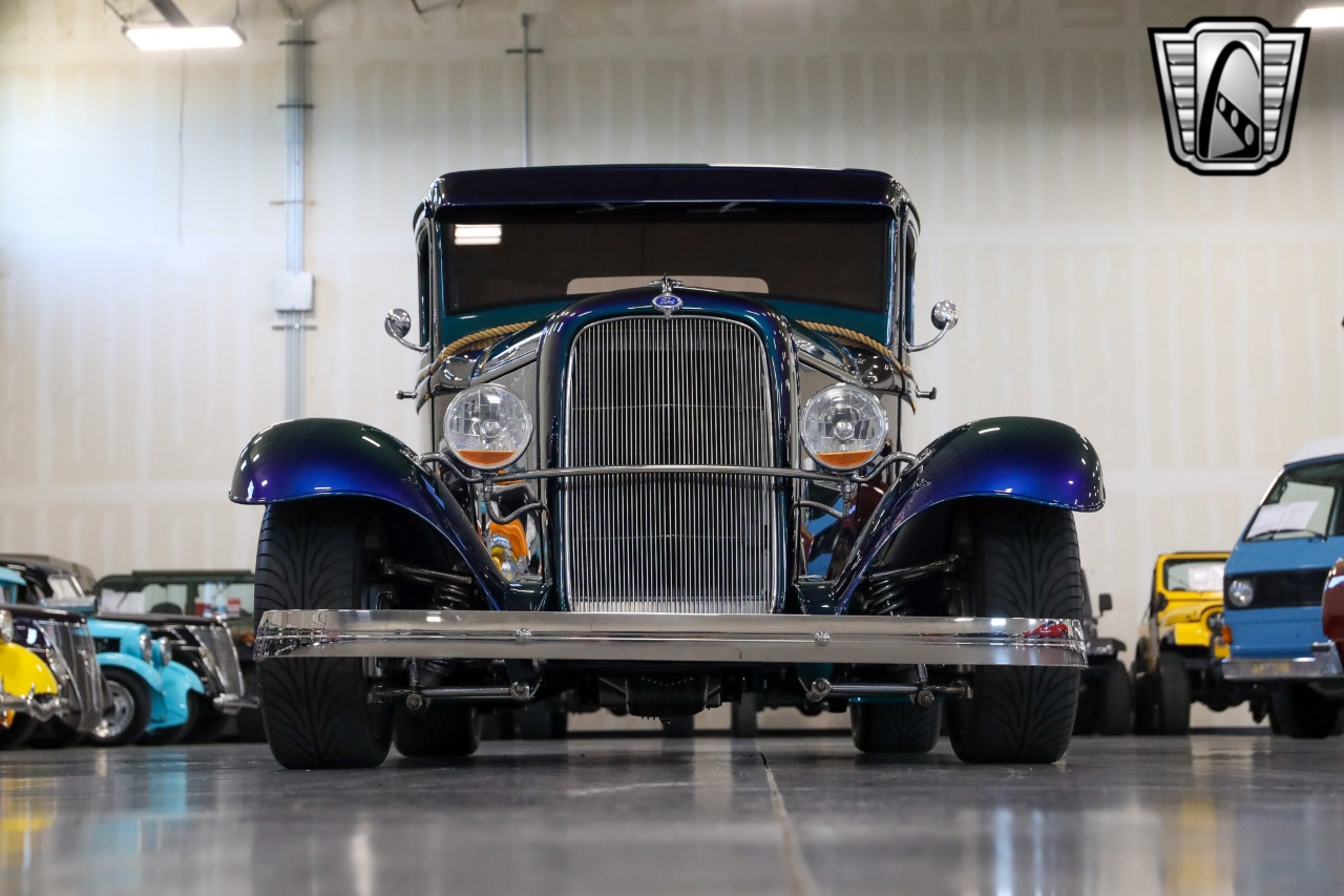 1933 Ford Model T 33
