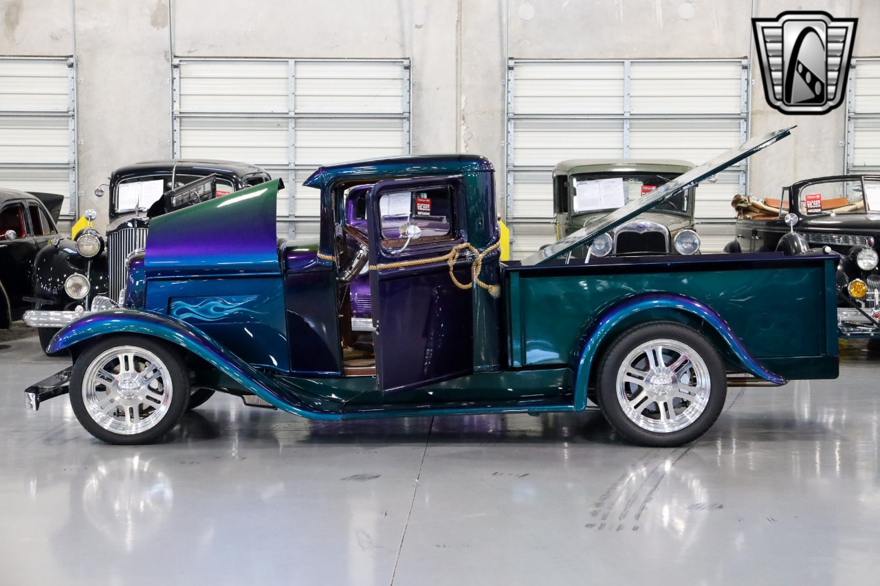 1933 Ford Model T 12