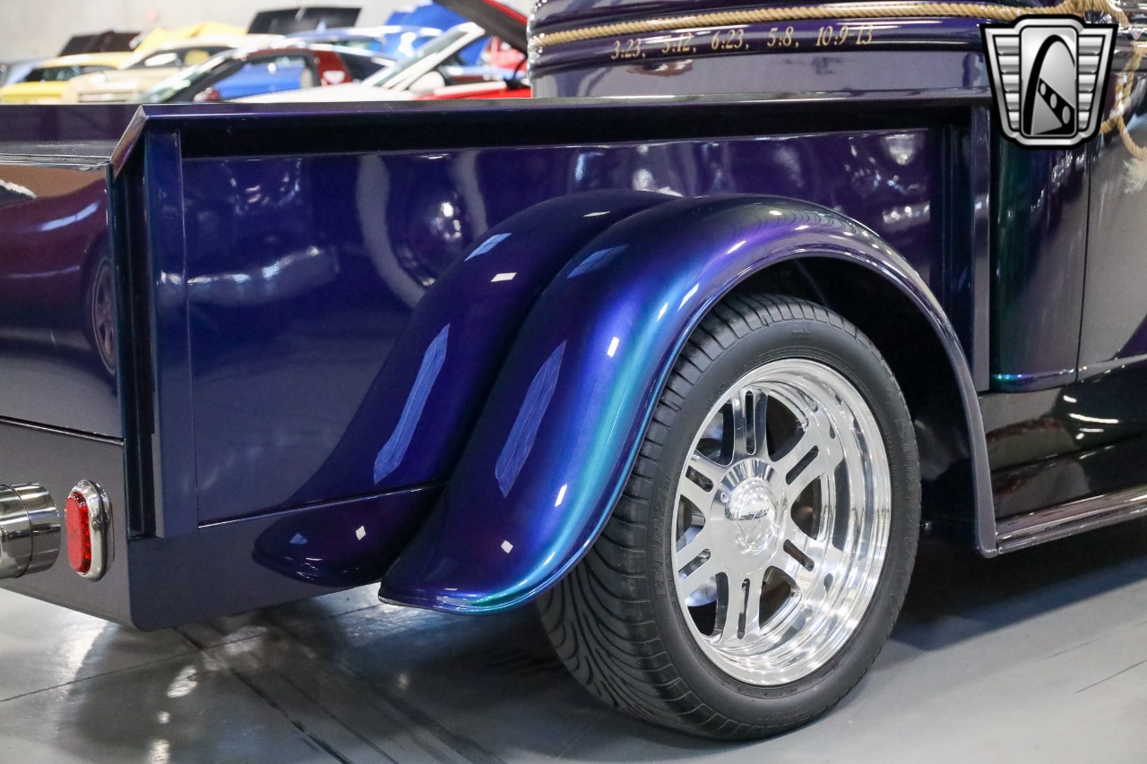 1933 Ford Model T 56