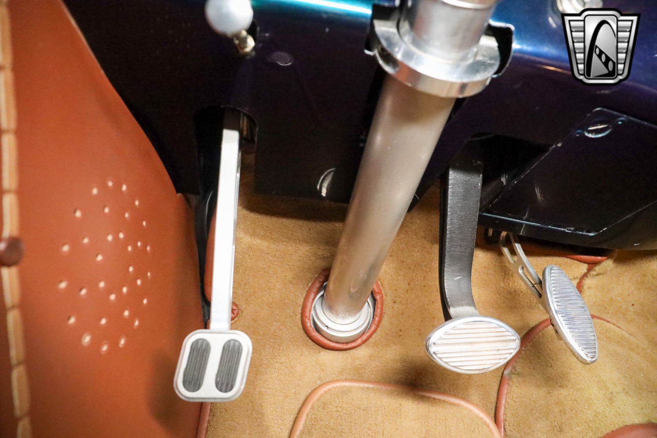 1933 Ford Model T 99