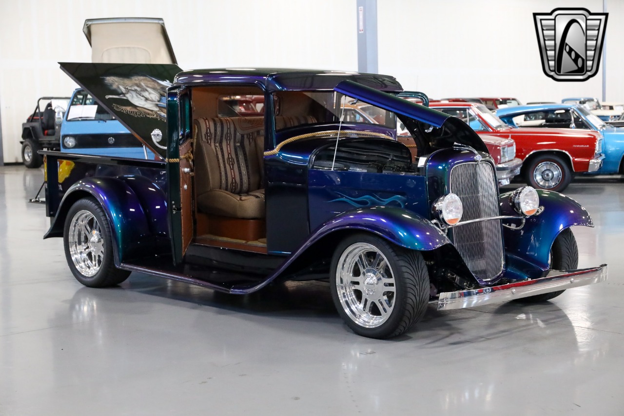 1933 Ford Model T 80