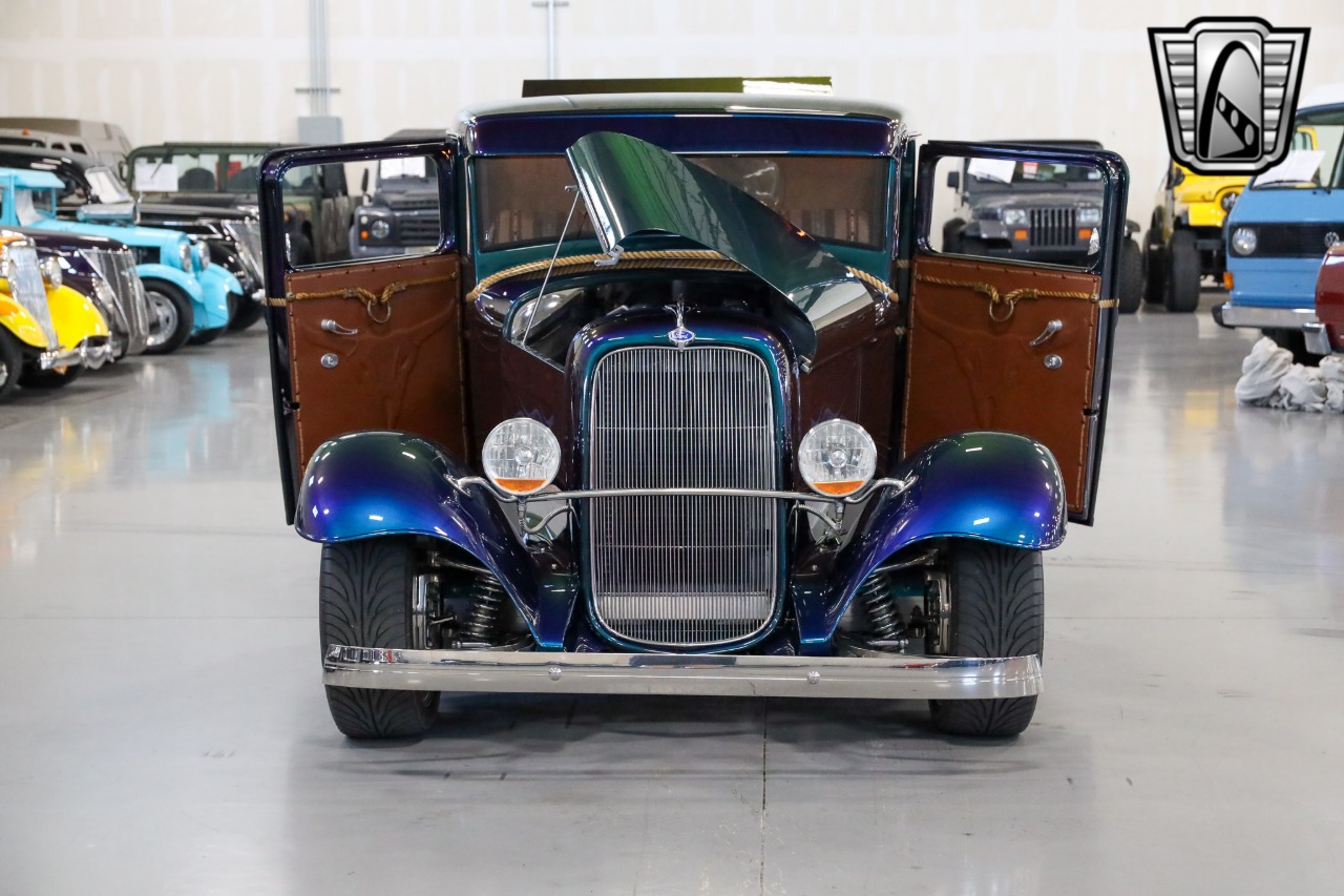 1933 Ford Model T 81