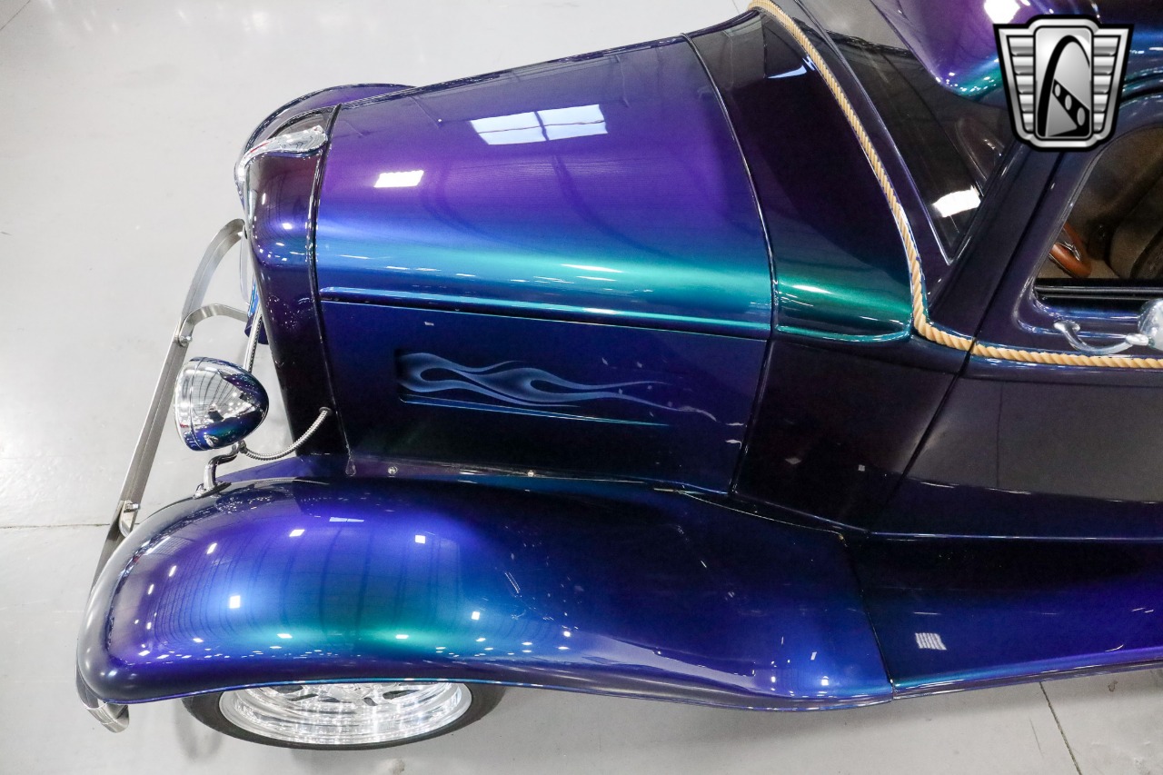 1933 Ford Model T 40