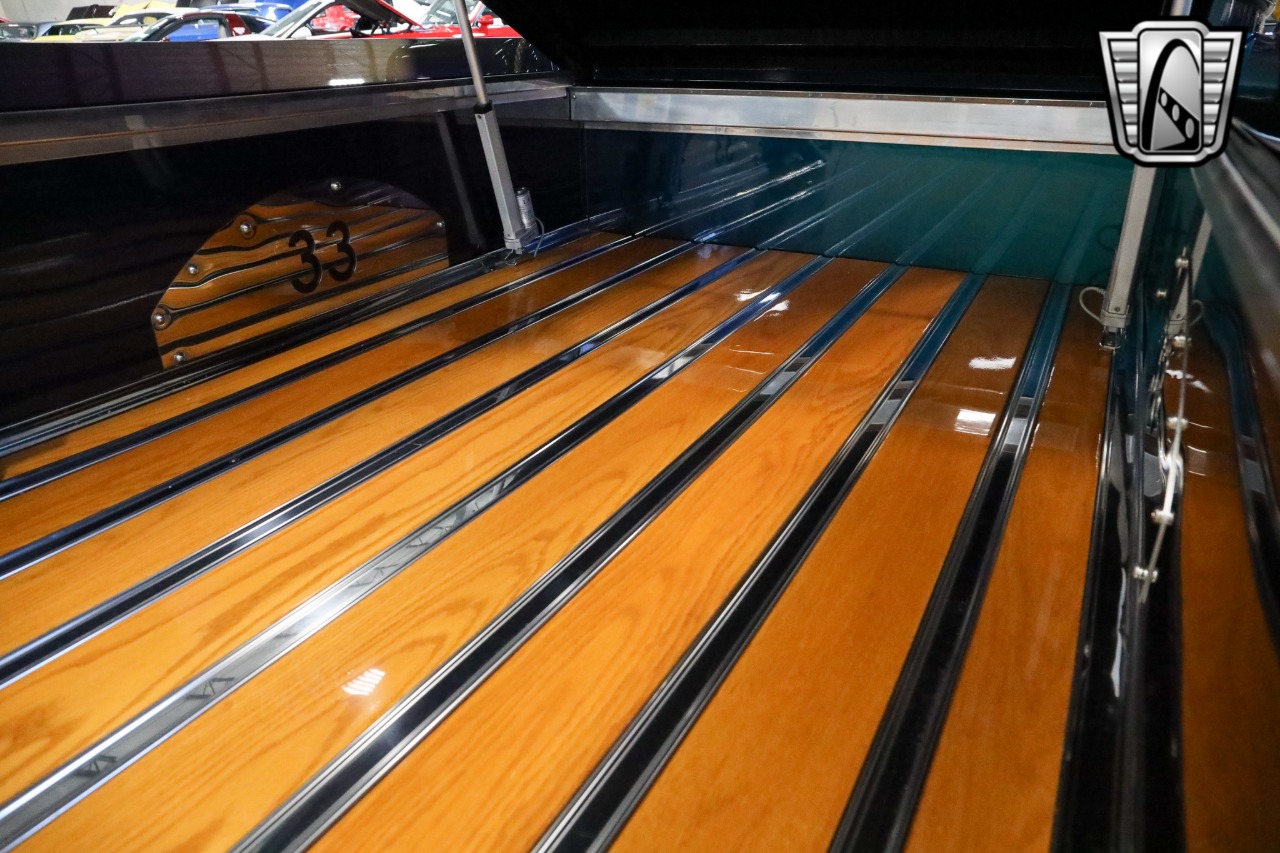 1933 Ford Model T 91