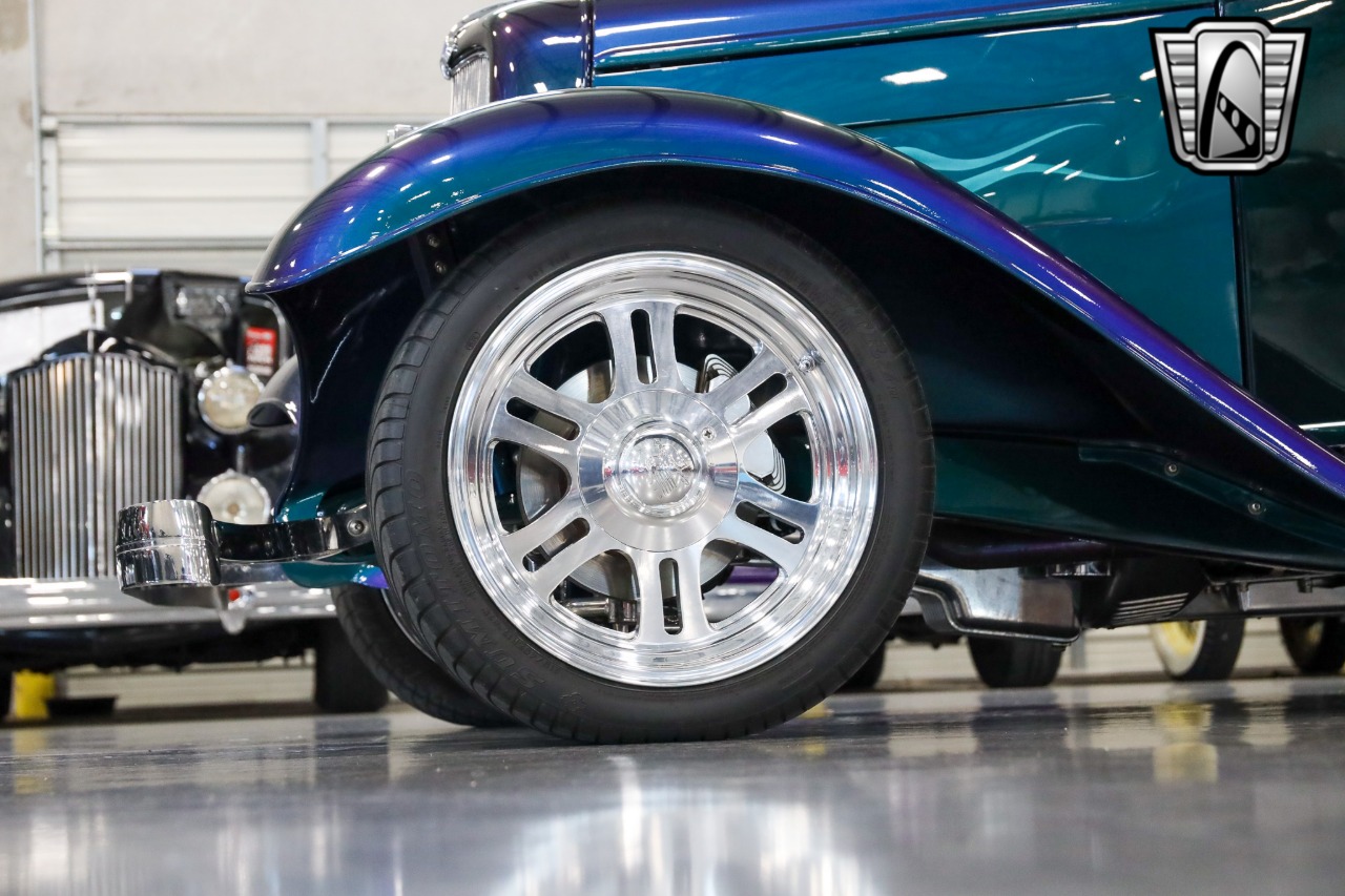 1933 Ford Model T 72