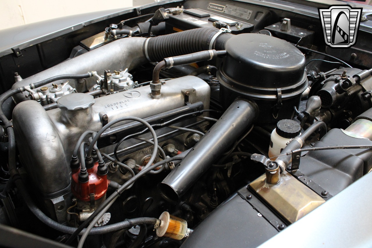 1961 Mercedes-Benz 190SL 20