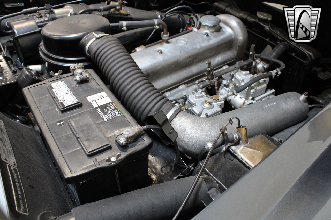 1961 Mercedes-Benz 190SL 86