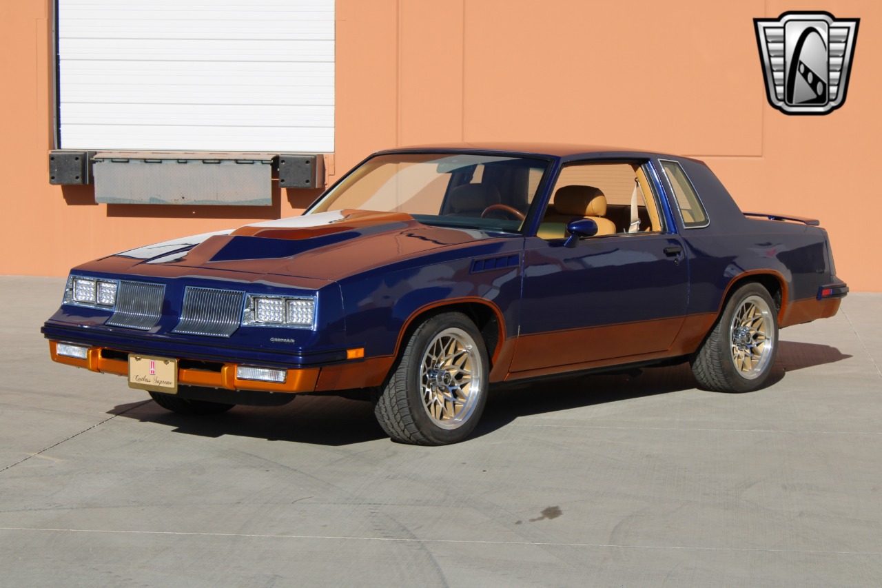 1981 Oldsmobile Cutlass Supreme 2