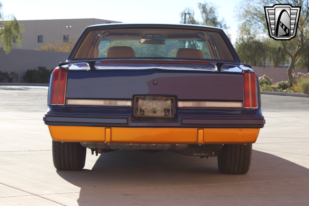 1981 Oldsmobile Cutlass Supreme 40
