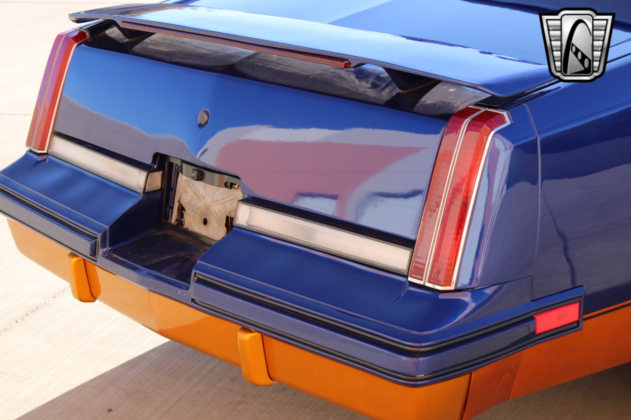 1981 Oldsmobile Cutlass Supreme 65