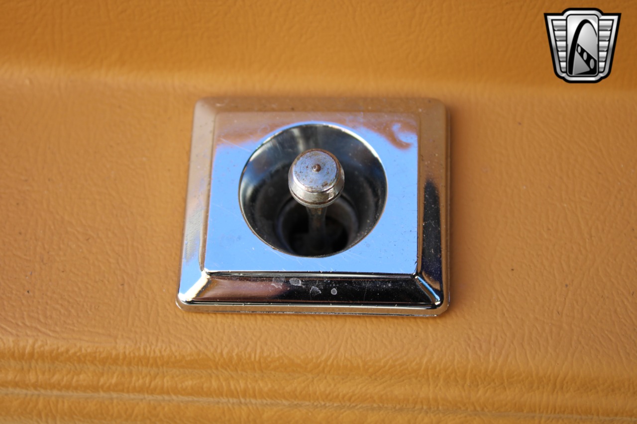 1981 Oldsmobile Cutlass Supreme 95