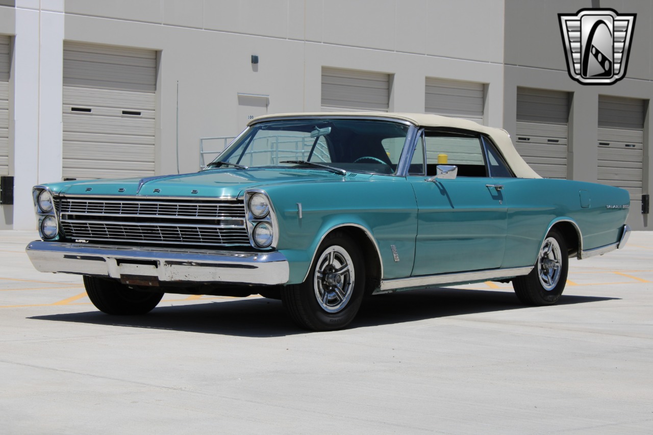 1966 Ford Galaxie 2