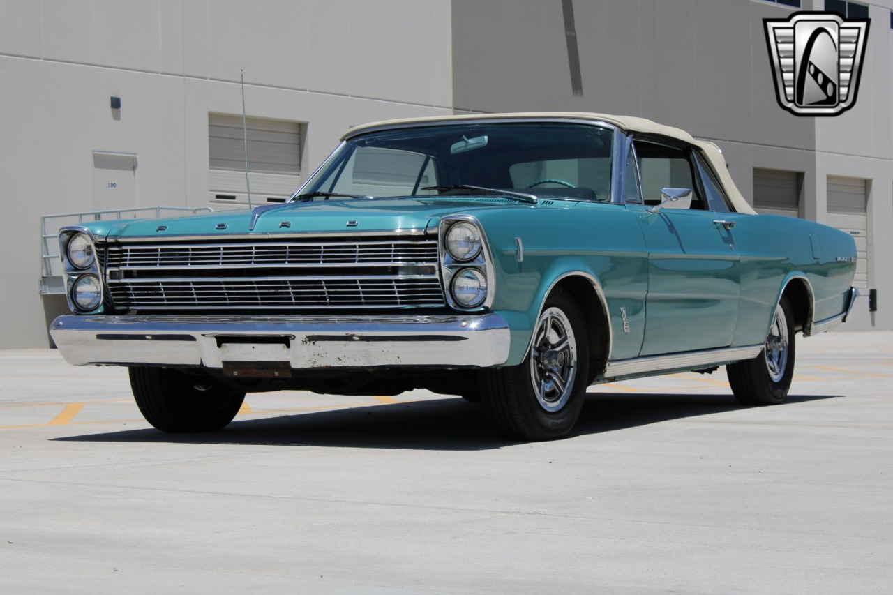 1966 Ford Galaxie 3