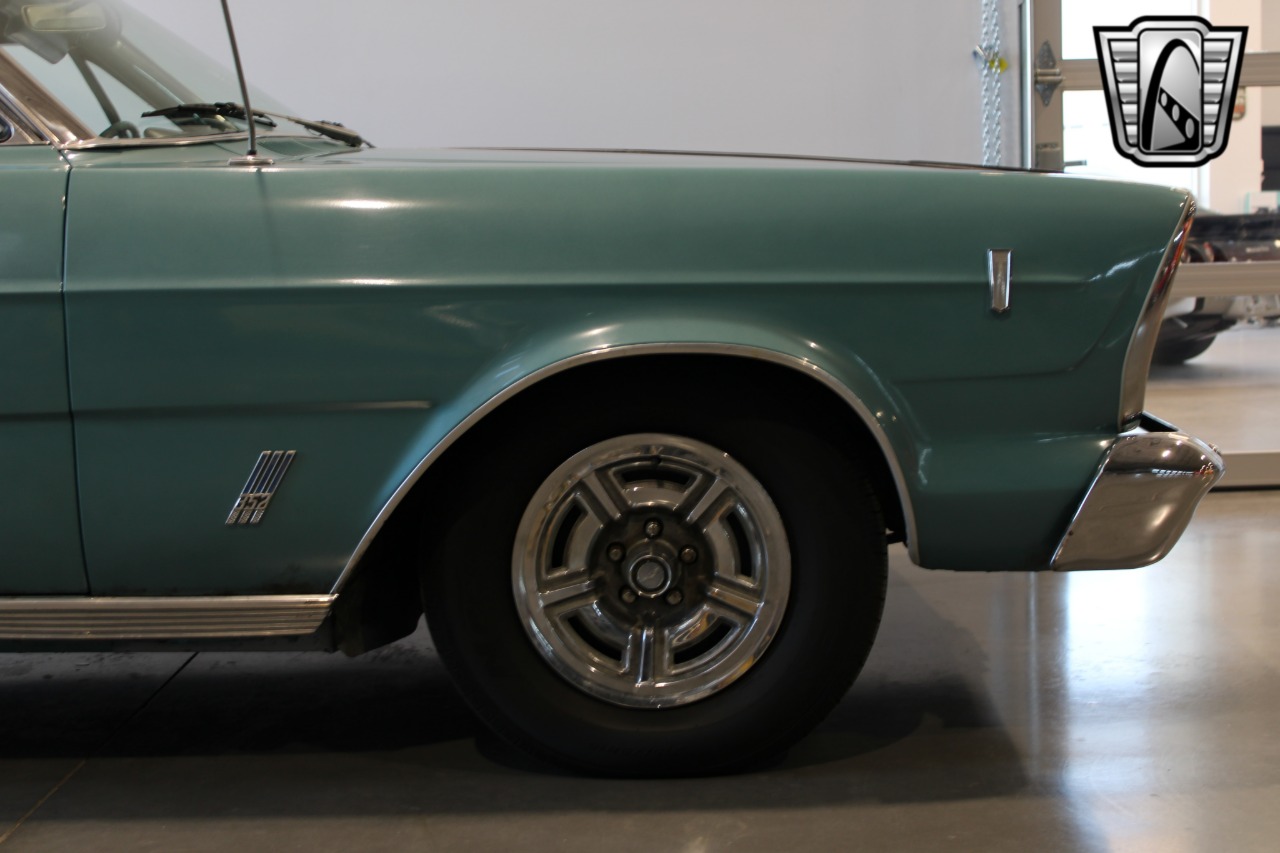 1966 Ford Galaxie 37