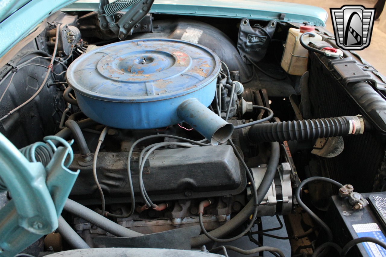 1966 Ford Galaxie 29