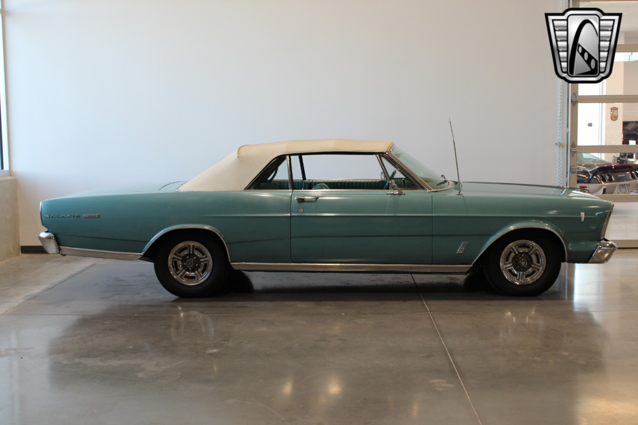 1966 Ford Galaxie 12