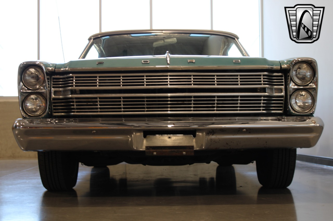 1966 Ford Galaxie 31