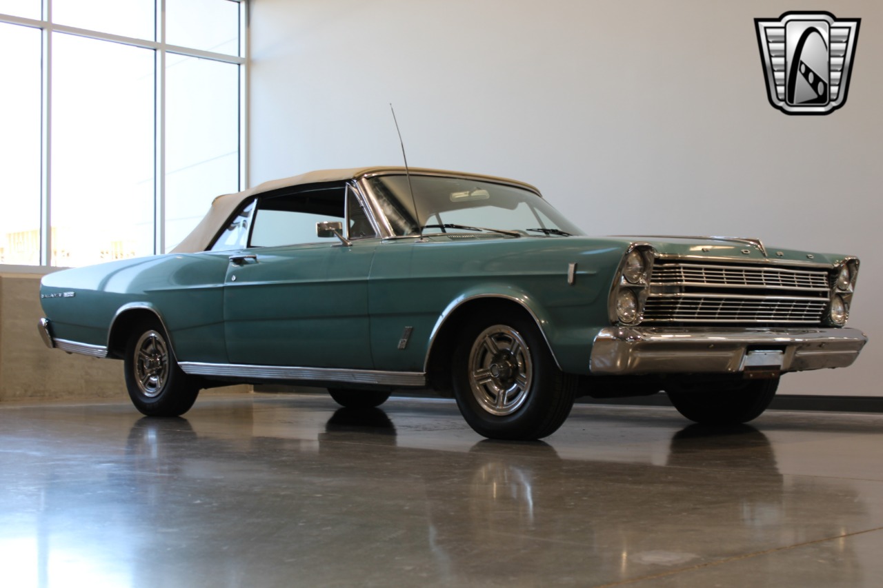 1966 Ford Galaxie 14