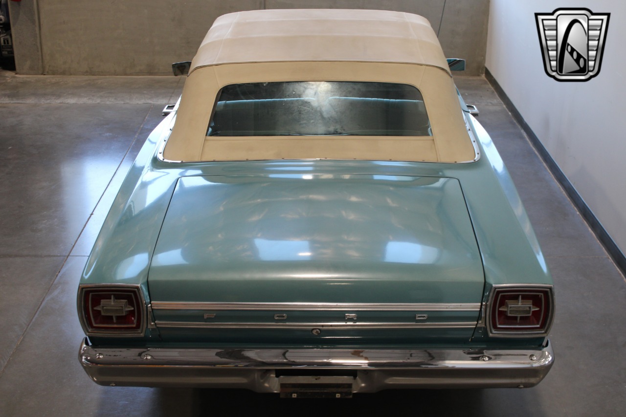 1966 Ford Galaxie 16