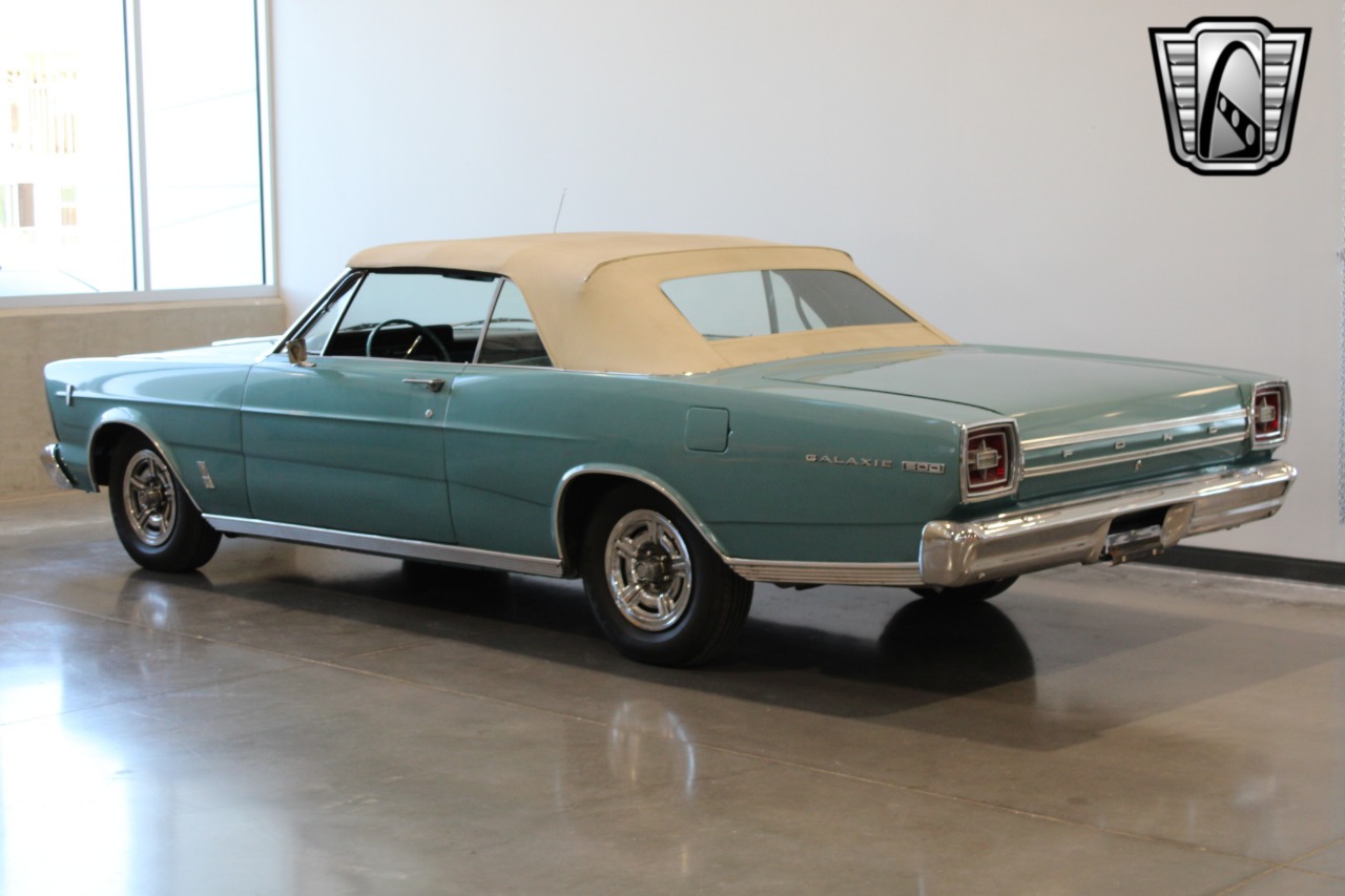 1966 Ford Galaxie 21