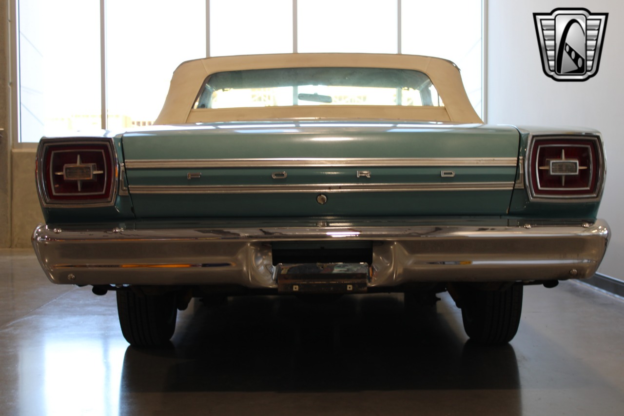 1966 Ford Galaxie 33