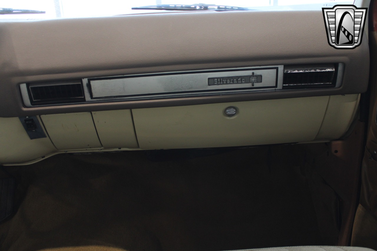 1978 Chevrolet Suburban 89