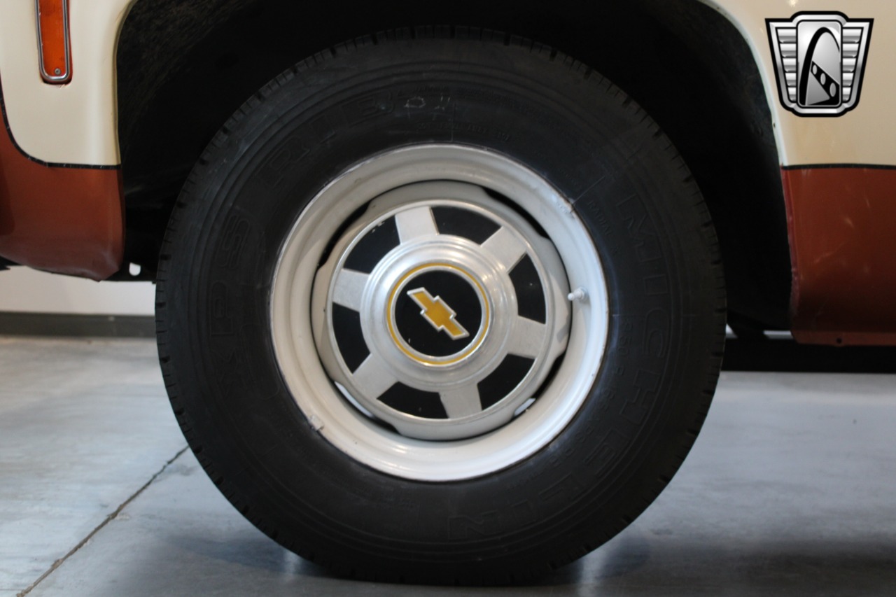 1978 Chevrolet Suburban 53
