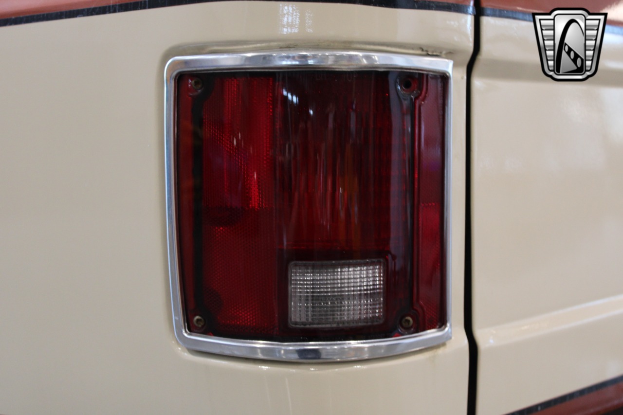 1978 Chevrolet Suburban 58