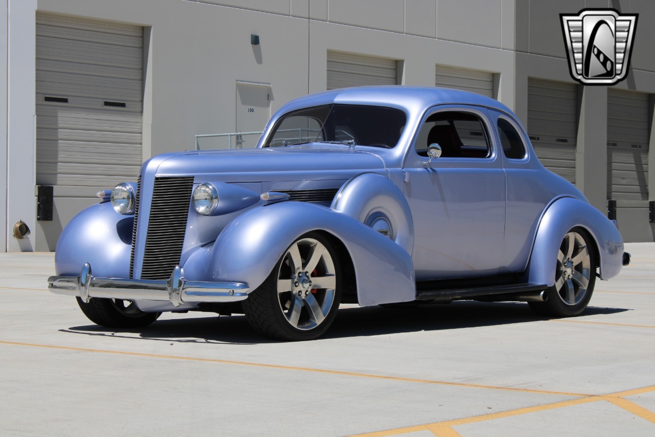1937 Buick Coupe 3
