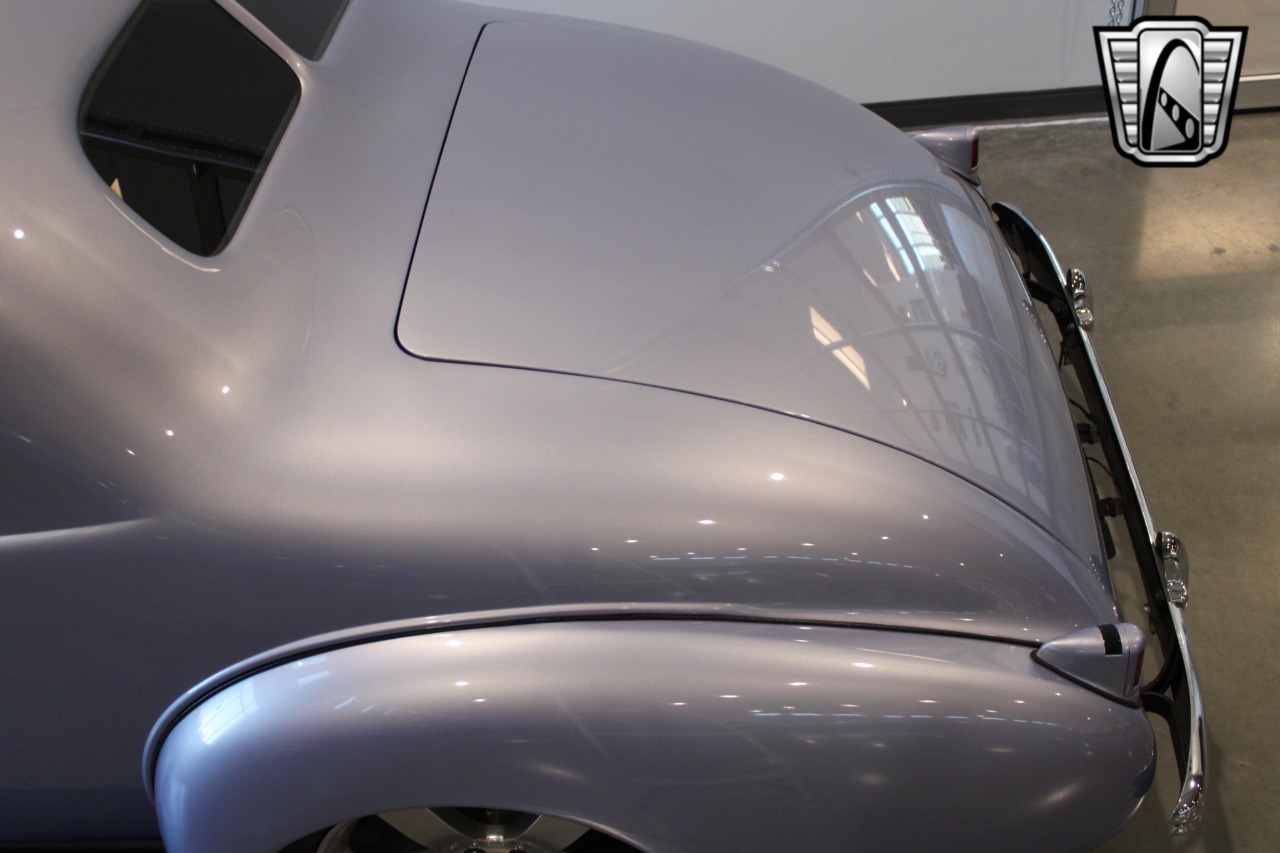 1937 Buick Coupe 89
