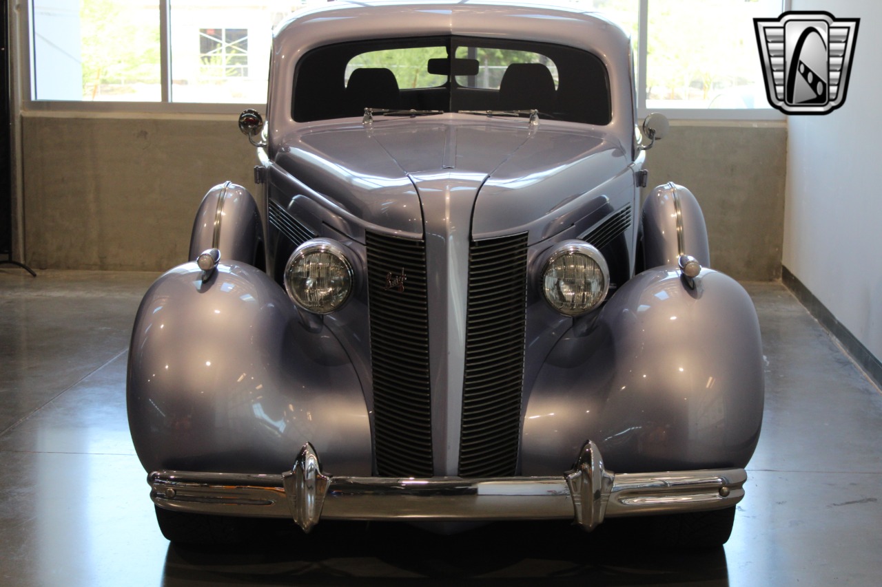 1937 Buick Coupe 10