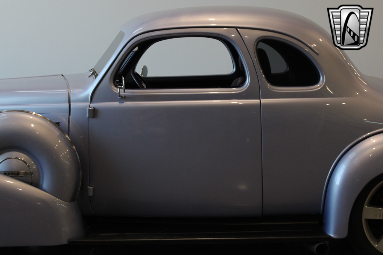 1937 Buick Coupe 92