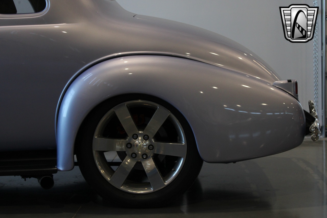 1937 Buick Coupe 93