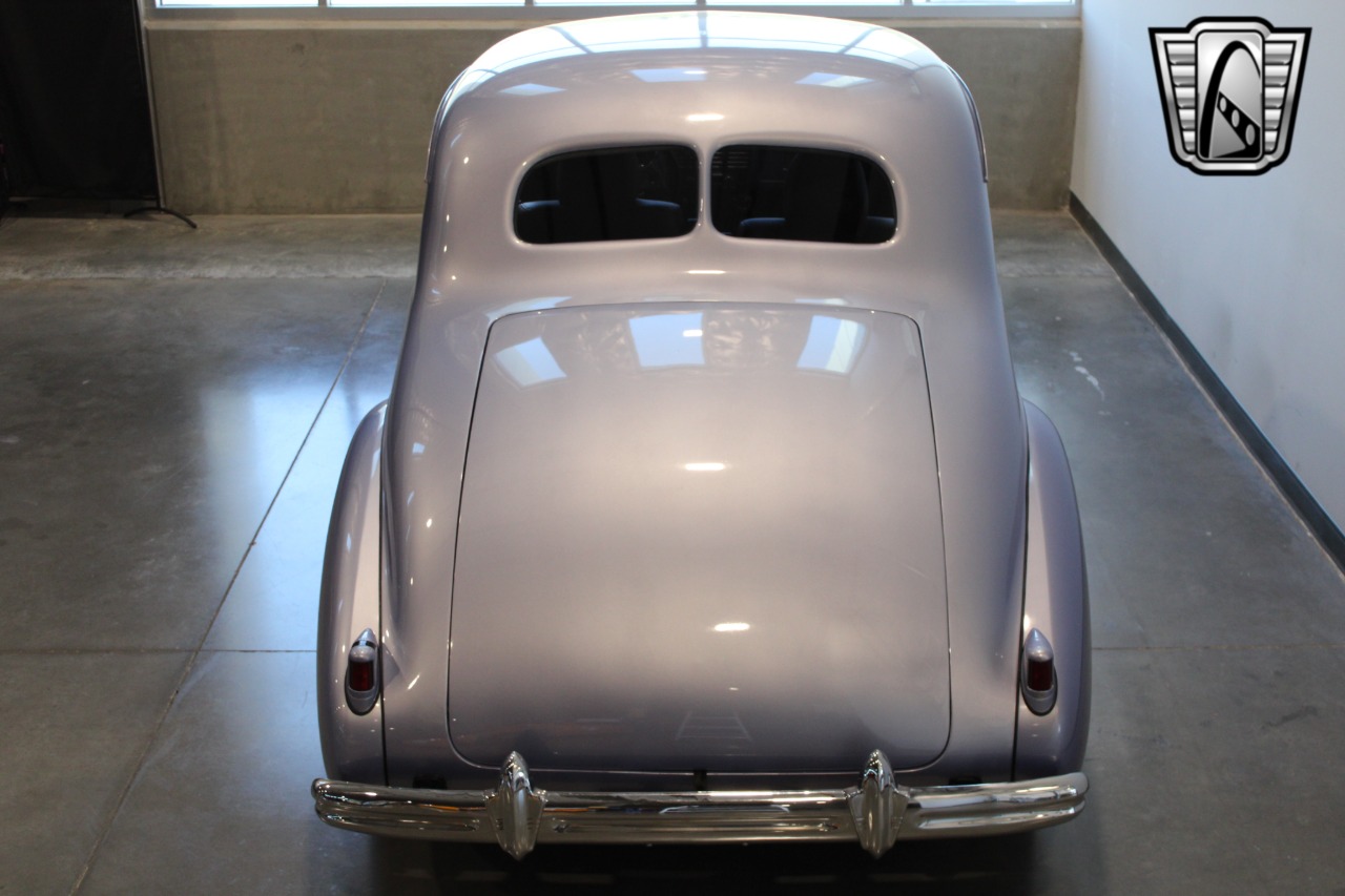 1937 Buick Coupe 21