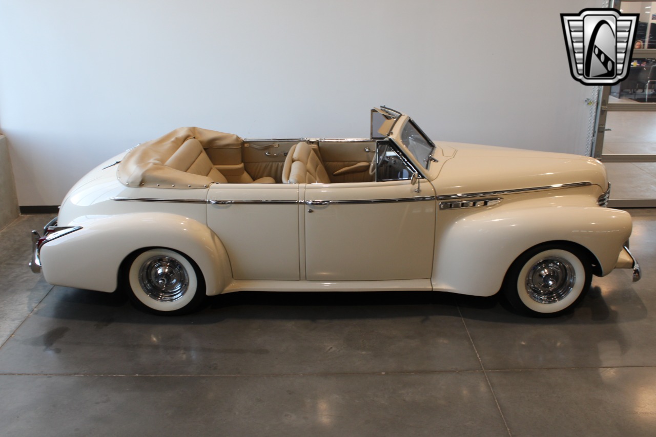 1941 Buick Phaeton 9