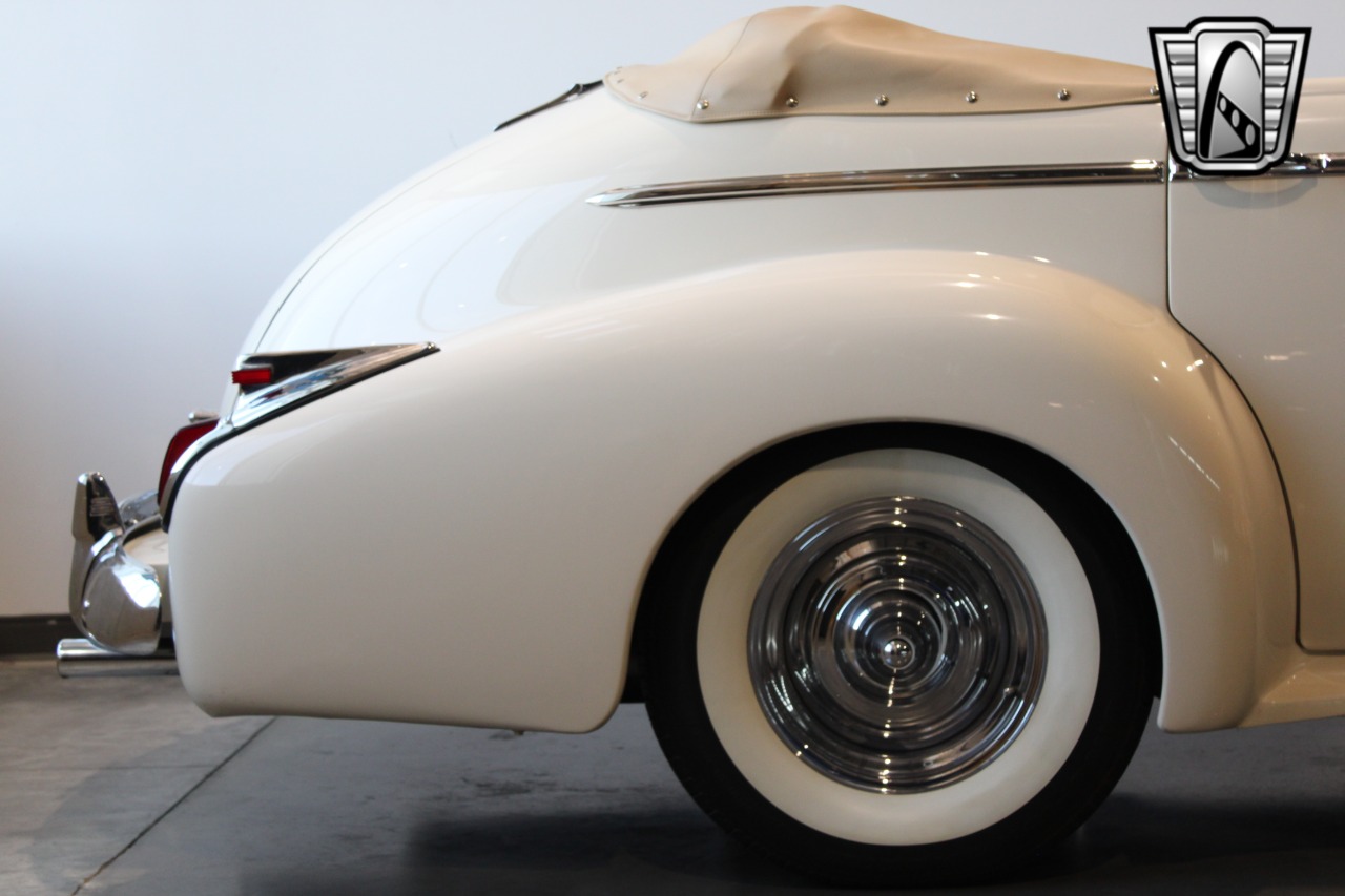 1941 Buick Phaeton 43