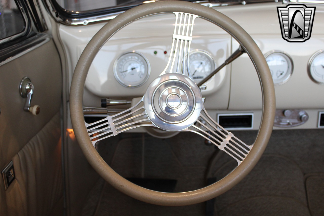 1941 Buick Phaeton 26