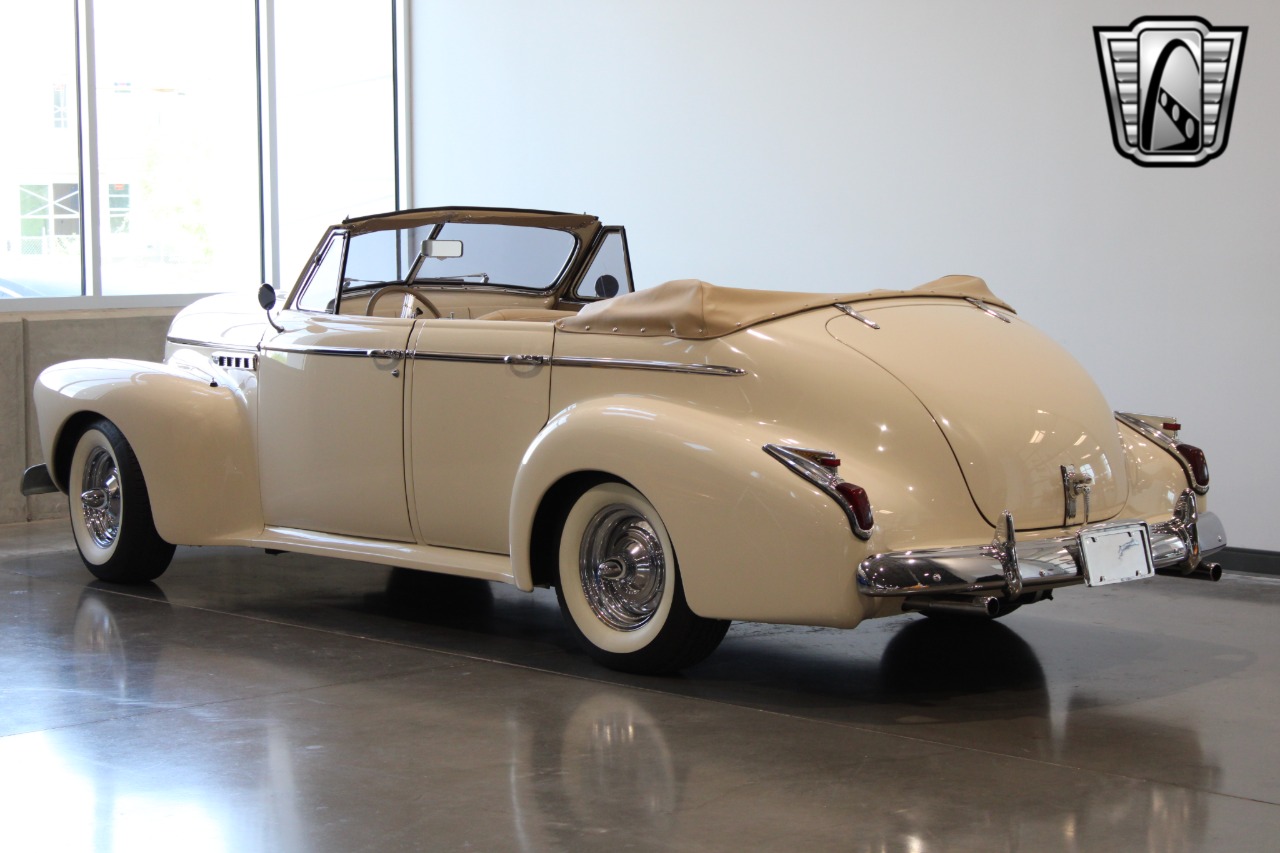1941 Buick Phaeton 18