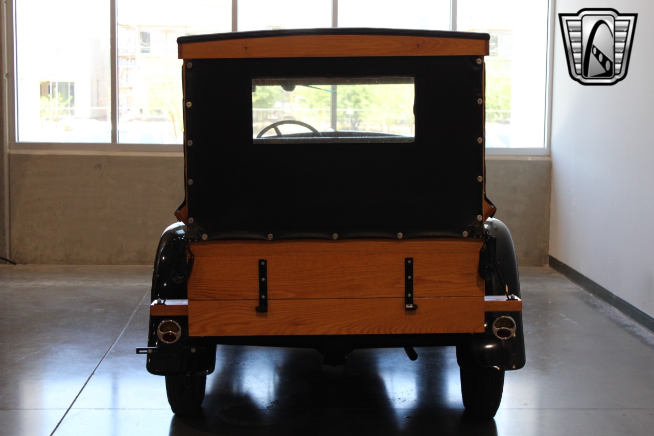 1930 Ford Model A 66