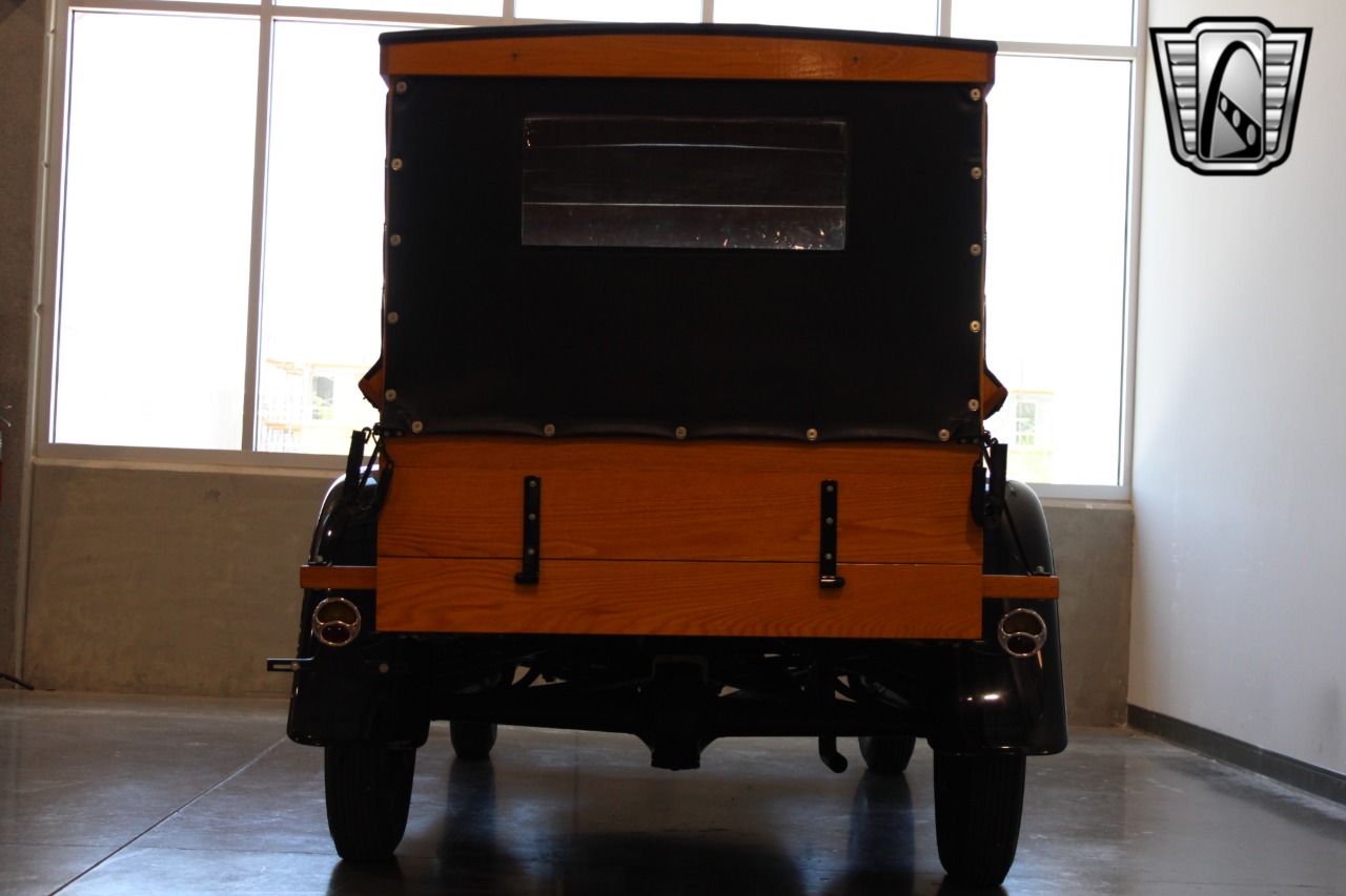 1930 Ford Model A 69