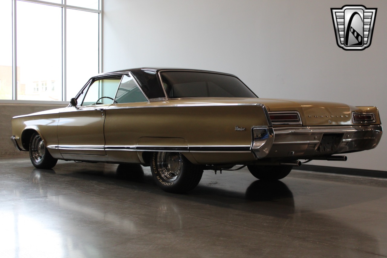 1966 Chrysler Windsor 20