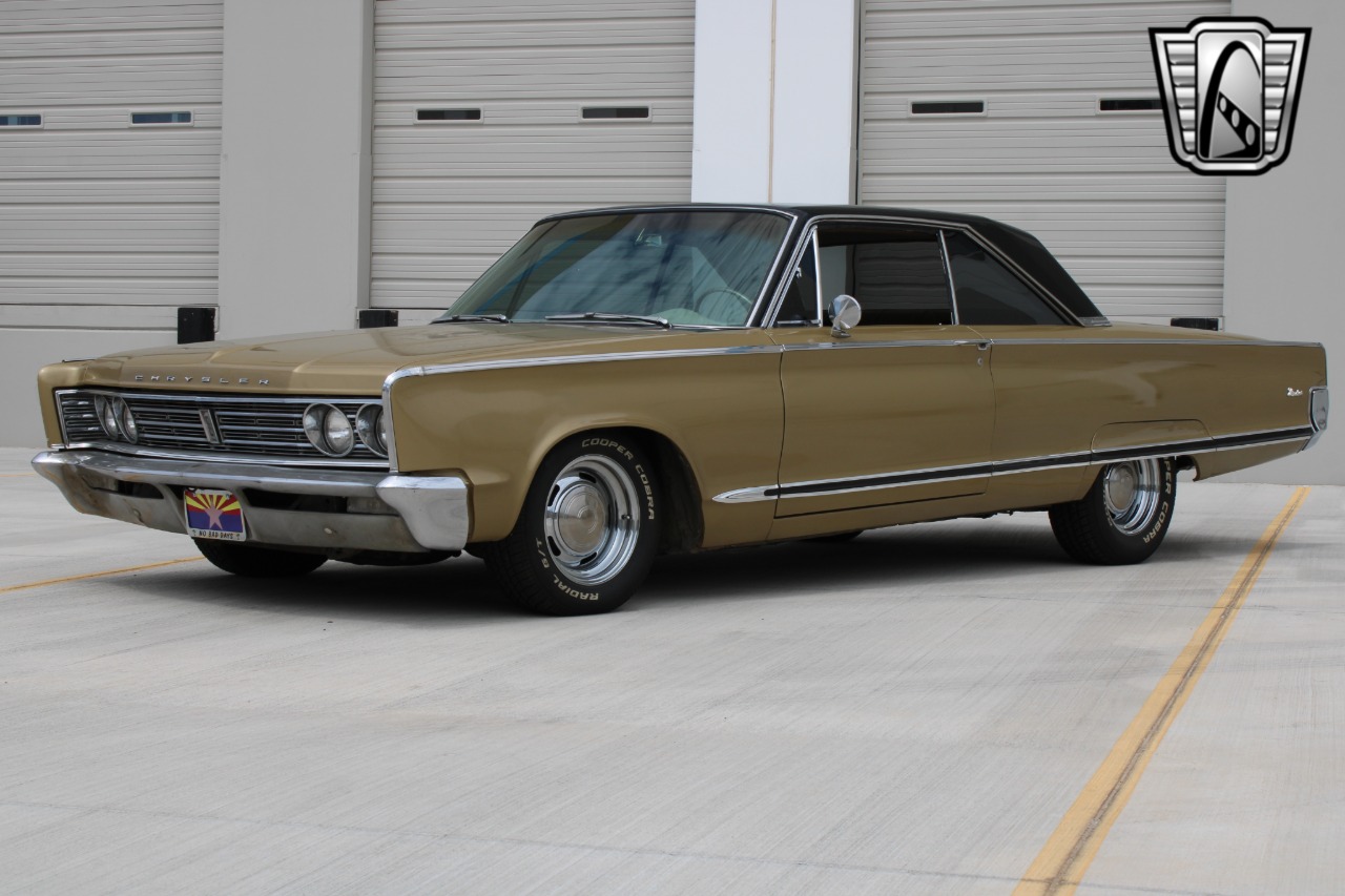 1966 Chrysler Windsor 3