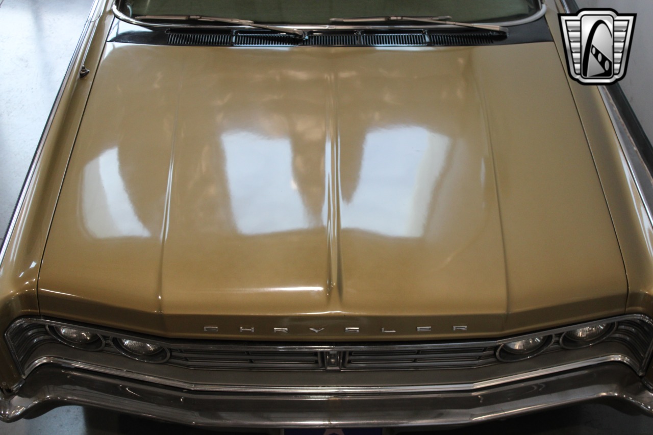 1966 Chrysler Windsor 65